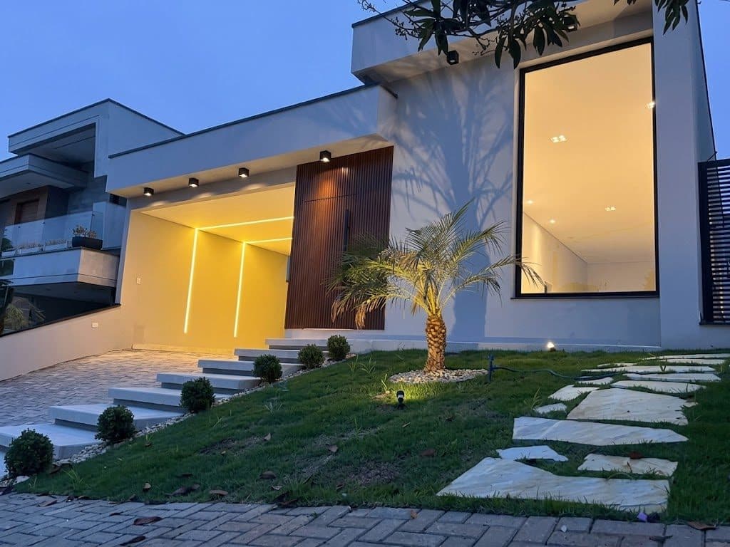 Casa Nova em Condomínio Fechado no Mosaico Essence